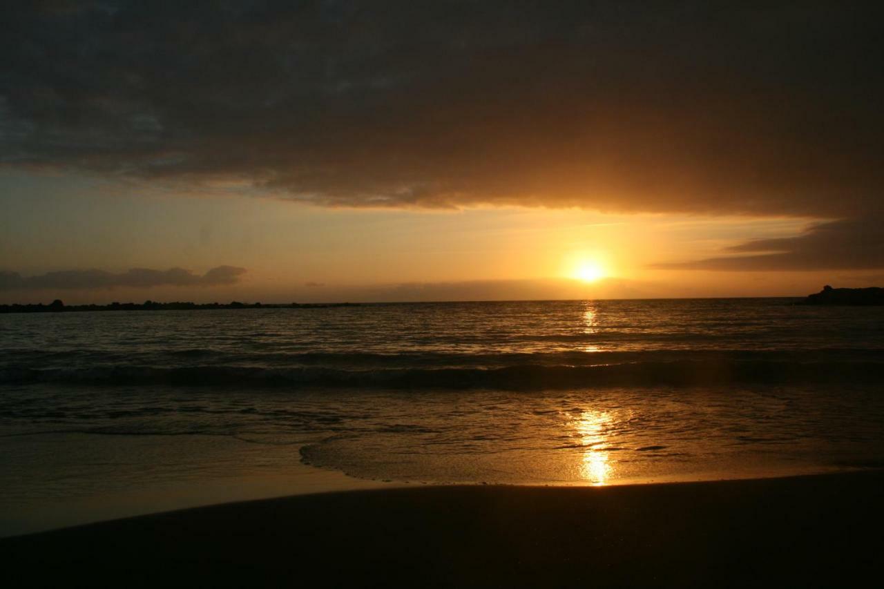 Apartamento Vacacional Playa ปลายาเดลาสอเมริกาส ภายนอก รูปภาพ